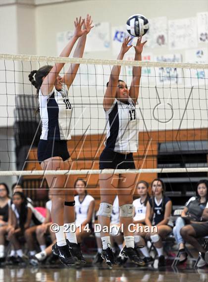 Thumbnail 2 in Mountain View @ Gabrielino photogallery.