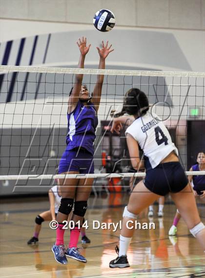 Thumbnail 3 in Mountain View @ Gabrielino photogallery.