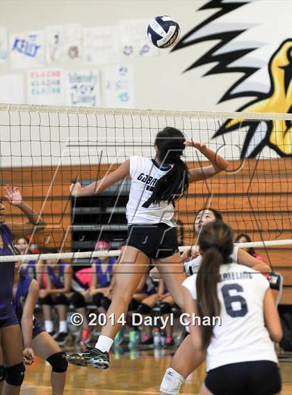 Thumbnail 1 in Mountain View @ Gabrielino photogallery.