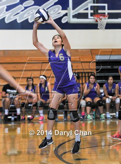 Thumbnail 1 in Mountain View @ Gabrielino photogallery.