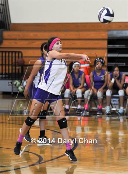 Thumbnail 1 in Mountain View @ Gabrielino photogallery.