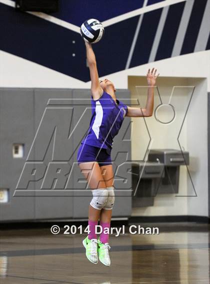 Thumbnail 2 in Mountain View @ Gabrielino photogallery.