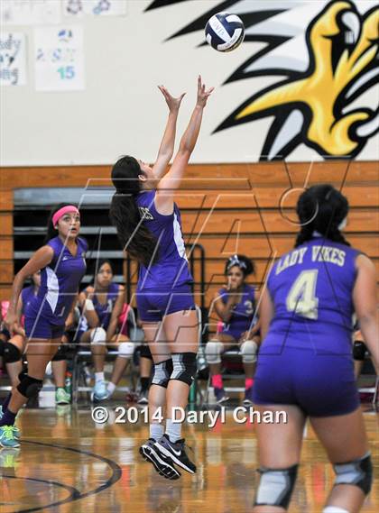 Thumbnail 2 in Mountain View @ Gabrielino photogallery.