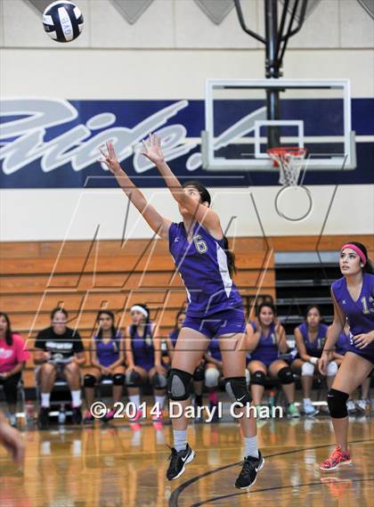 Thumbnail 2 in Mountain View @ Gabrielino photogallery.