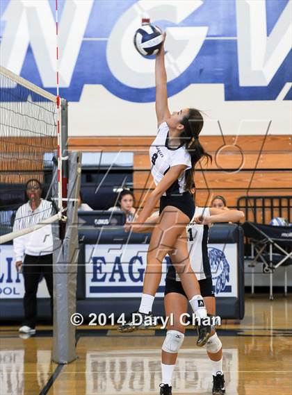 Thumbnail 3 in Mountain View @ Gabrielino photogallery.