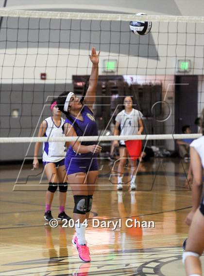 Thumbnail 2 in Mountain View @ Gabrielino photogallery.