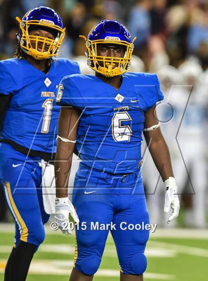 Thumbnail 1 in China Spring @ La Vega (UIL 4A Quarterfinal) photogallery.