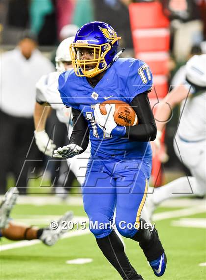 Thumbnail 2 in China Spring @ La Vega (UIL 4A Quarterfinal) photogallery.