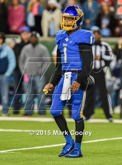 Thumbnail 3 in China Spring @ La Vega (UIL 4A Quarterfinal) photogallery.