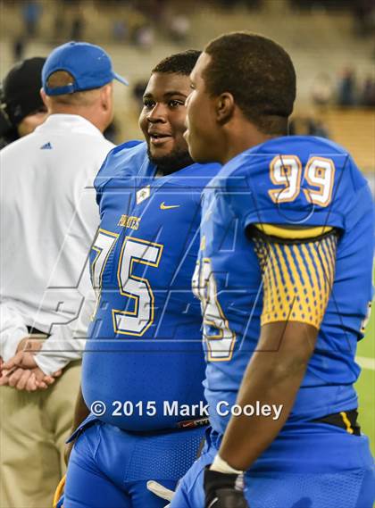 Thumbnail 2 in China Spring @ La Vega (UIL 4A Quarterfinal) photogallery.