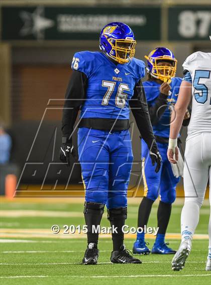 Thumbnail 3 in China Spring @ La Vega (UIL 4A Quarterfinal) photogallery.