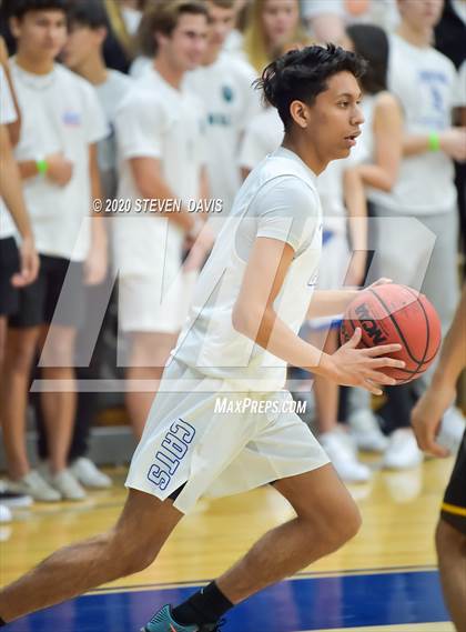 Thumbnail 1 in Marcos de Niza vs Mesquite photogallery.