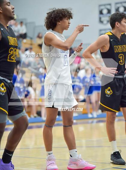 Thumbnail 1 in Marcos de Niza vs Mesquite photogallery.