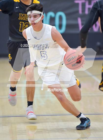 Thumbnail 1 in Marcos de Niza vs Mesquite photogallery.