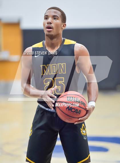 Thumbnail 3 in Marcos de Niza vs Mesquite photogallery.