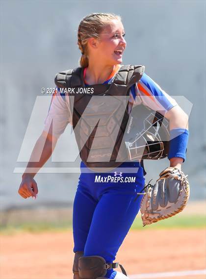 Thumbnail 3 in Northwest Christian vs. Chino Valley (AIA 3A Round 1 Playoff) photogallery.