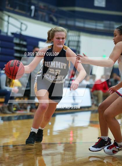 Thumbnail 3 in Summit Academy vs. East (Charger Winter Classic) photogallery.