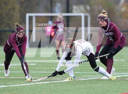 Thumbnail 2 in Garden City vs. Mendon (NYSPHSAA Class B Semifinal) photogallery.