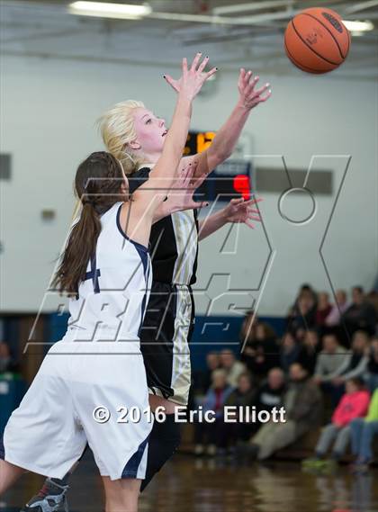 Thumbnail 3 in Keystone vs Oil City (Wice-Hart Memorial) photogallery.