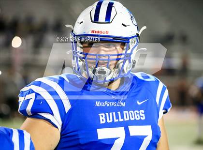 Thumbnail 3 in Pasadena vs Burbank photogallery.
