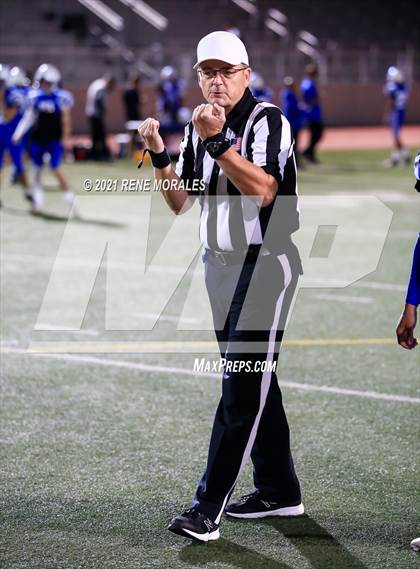 Thumbnail 1 in Pasadena vs Burbank photogallery.