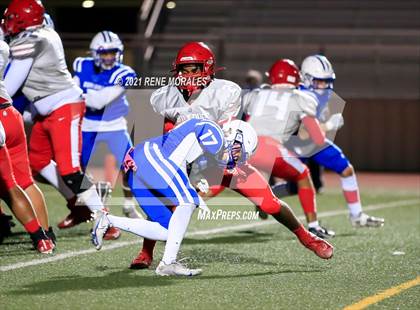 Thumbnail 2 in Pasadena vs Burbank photogallery.