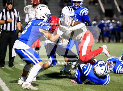 Thumbnail 2 in Pasadena vs Burbank photogallery.