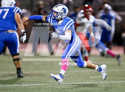 Thumbnail 1 in Pasadena vs Burbank photogallery.