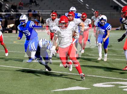 Thumbnail 1 in Pasadena vs Burbank photogallery.