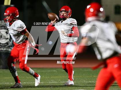 Thumbnail 3 in Pasadena vs Burbank photogallery.