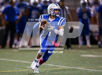 Thumbnail 2 in Pasadena vs Burbank photogallery.