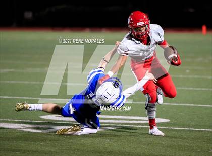 Thumbnail 2 in Pasadena vs Burbank photogallery.