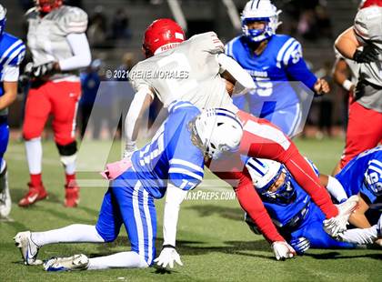 Thumbnail 1 in Pasadena vs Burbank photogallery.