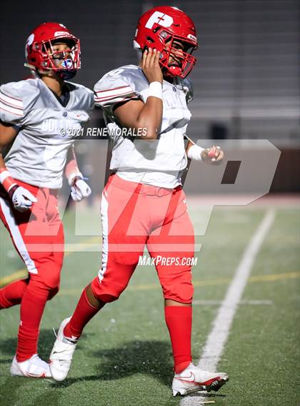 Thumbnail 1 in Pasadena vs Burbank photogallery.
