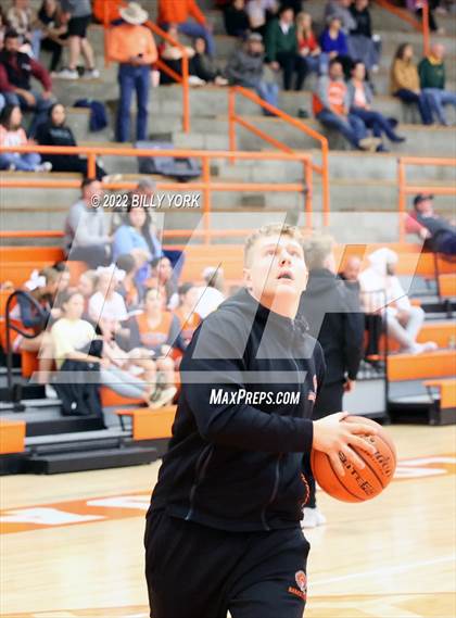 Thumbnail 1 in Grand Saline vs Mineola photogallery.