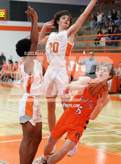 Thumbnail 1 in Grand Saline vs Mineola photogallery.