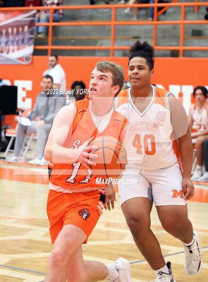 Thumbnail 1 in Grand Saline vs Mineola photogallery.