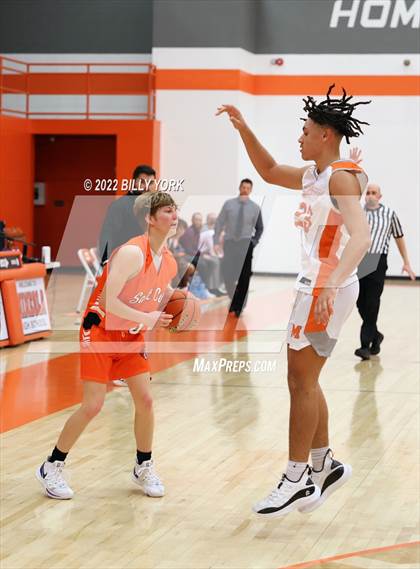 Thumbnail 1 in Grand Saline vs Mineola photogallery.