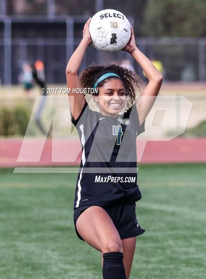 Thumbnail 1 in South Hills vs. South Pasadena (Claremont Tournament) photogallery.