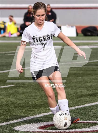 Thumbnail 2 in South Hills vs. South Pasadena (Claremont Tournament) photogallery.