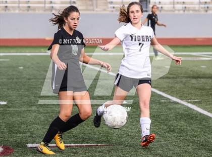 Thumbnail 2 in South Hills vs. South Pasadena (Claremont Tournament) photogallery.