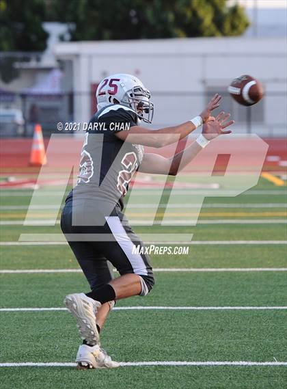 Thumbnail 3 in Gabrielino @ Rosemead photogallery.