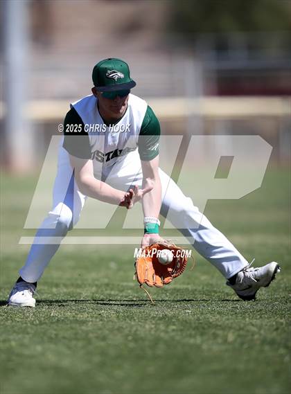 Thumbnail 2 in Eagle vs Flowing Wells (Chris Moon Memorial) photogallery.