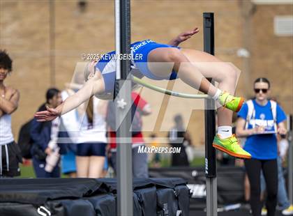 Thumbnail 3 in Racine Case Invitational photogallery.