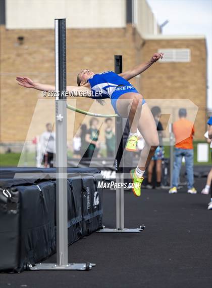 Thumbnail 1 in Racine Case Invitational photogallery.