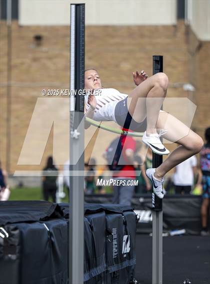 Thumbnail 2 in Racine Case Invitational photogallery.