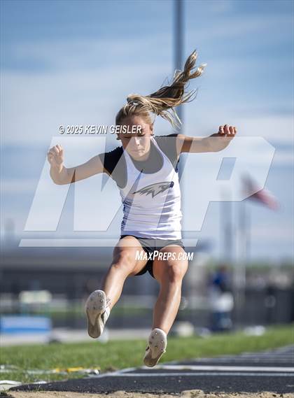 Thumbnail 2 in Racine Case Invitational photogallery.
