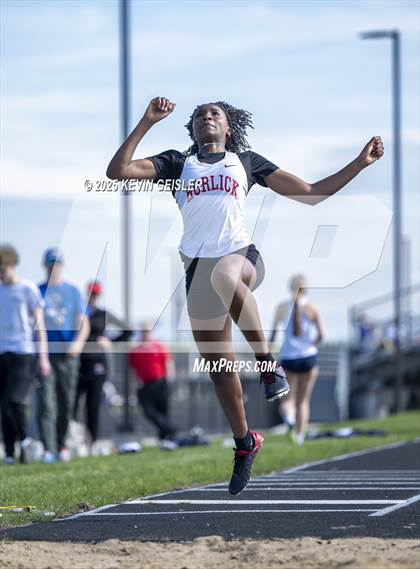 Thumbnail 3 in Racine Case Invitational photogallery.