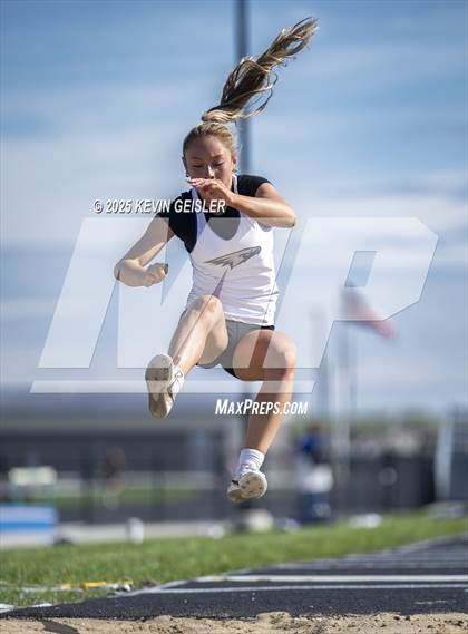 Thumbnail 1 in Racine Case Invitational photogallery.