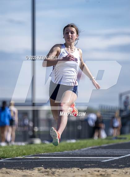 Thumbnail 1 in Racine Case Invitational photogallery.